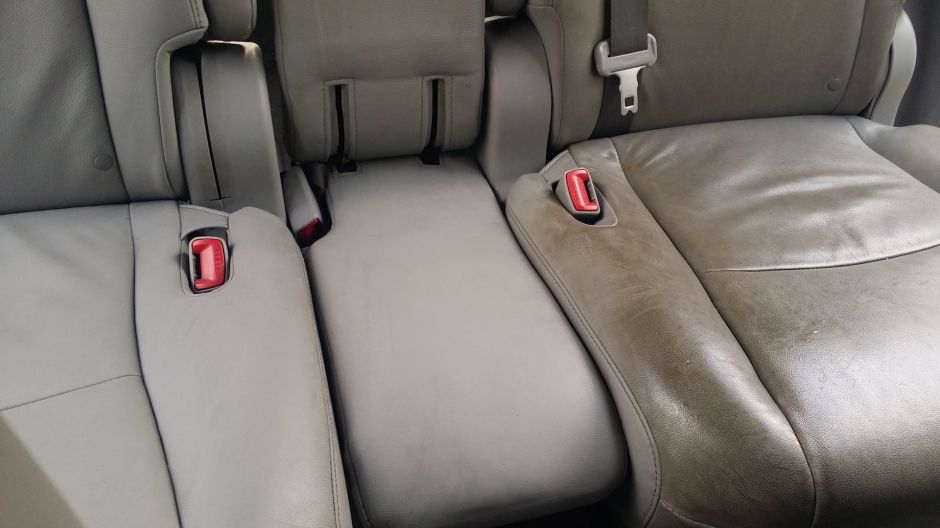 Dirty-leather-seats